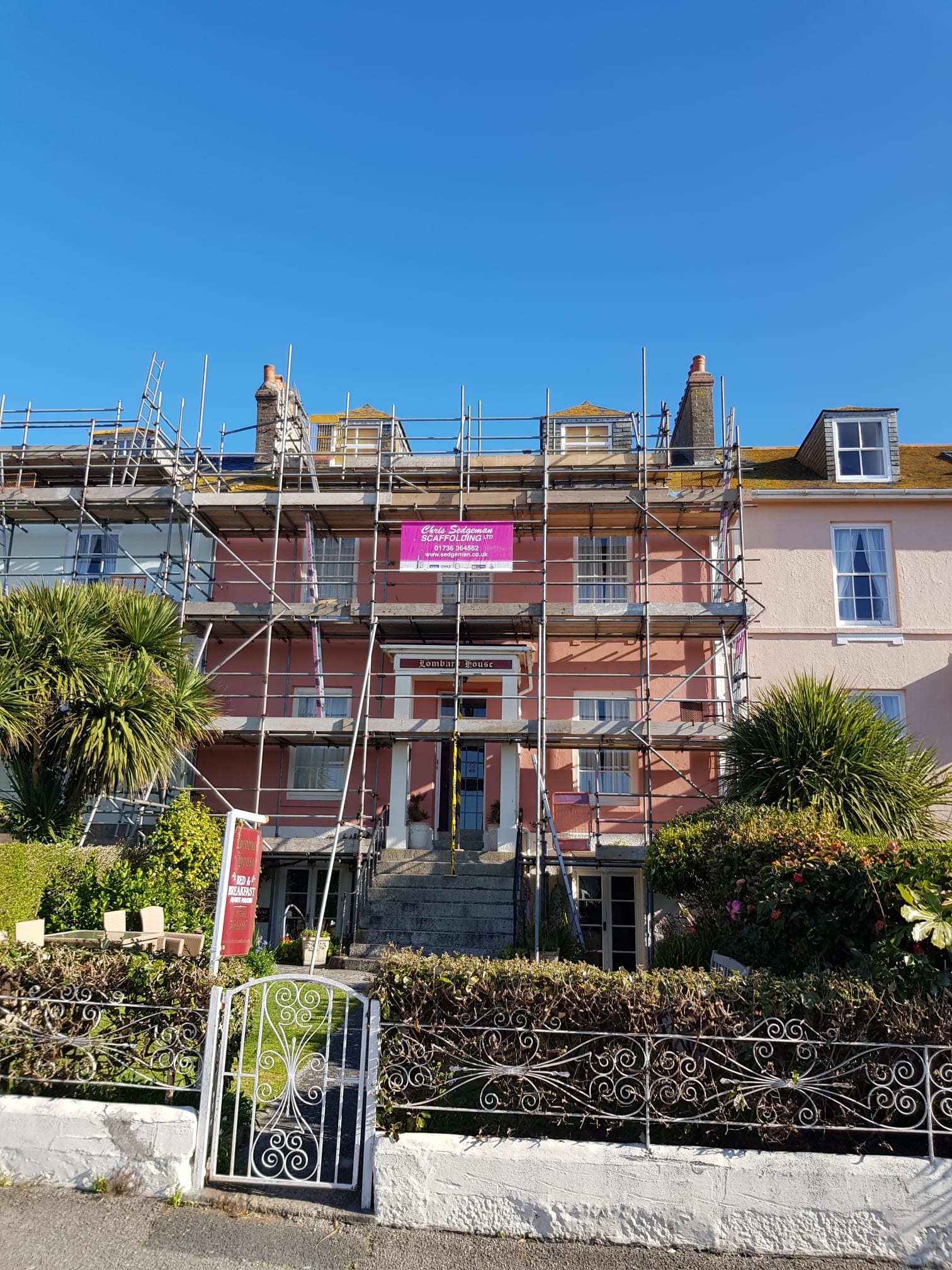 Painting & Decorating 